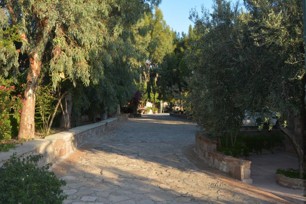 Lesvos Tower House Komninos Sígrion Exterior foto